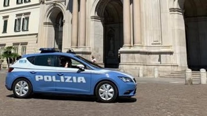 ricercato in peru con l accusa di omicidio catturato in campania a pompei