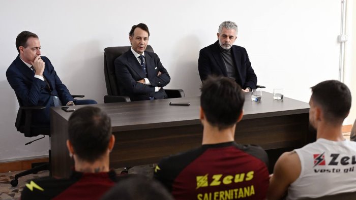 salernitana iervolino carica la squadra e assicura uniti fino alla fine