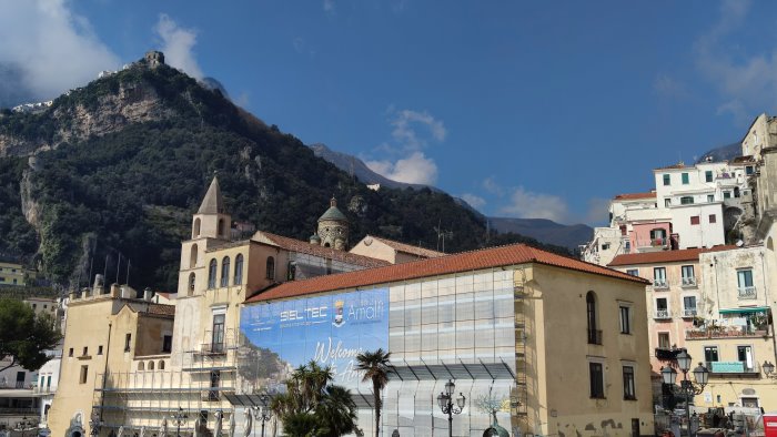 amalfi palazzo san benedetto si rifa il look