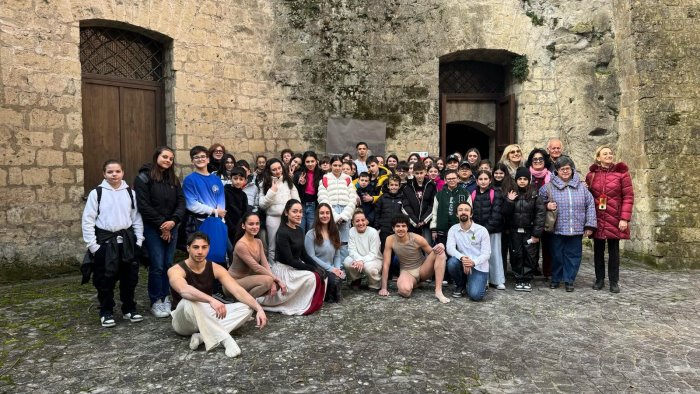 soffio antico continua a incantare studenti e spettatori ecco le nuove date