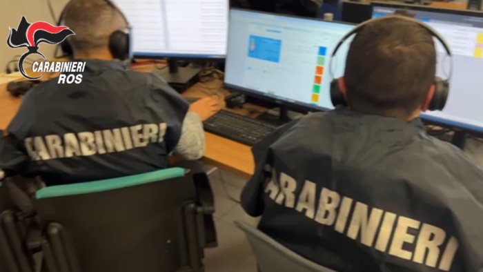 clan mallardo anche l ex sindaco di giugliano tra le persone arrestate