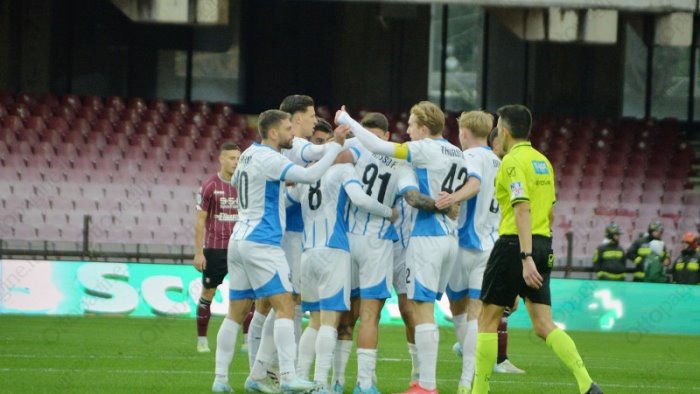 salernitana henry o russo per l attacco tutto dipende da torregrossa