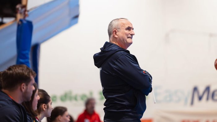 pallamano a1 jomi salerno alla palumbo arriva lions sassari