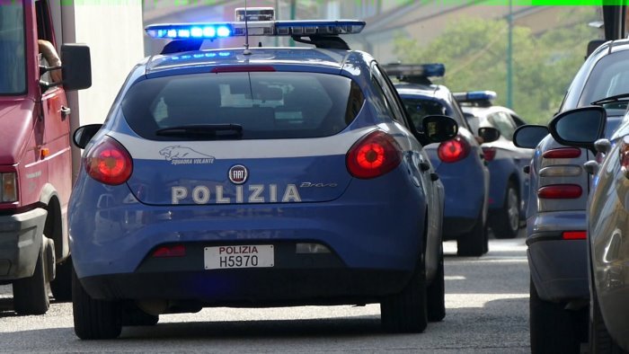 eboli nascondeva droga nella lavatrice arrestato