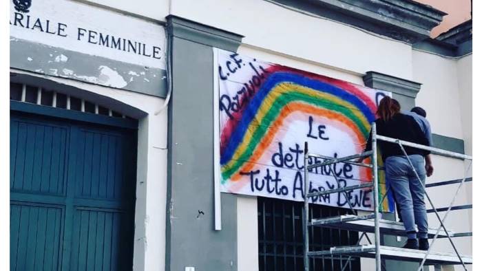 dal carcere di pozzuoli arriva un messaggio di speranza