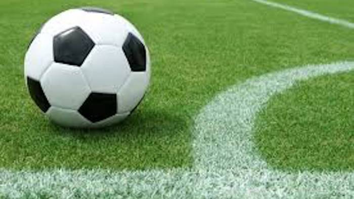 nel campetto per giocare a pallone denunciati