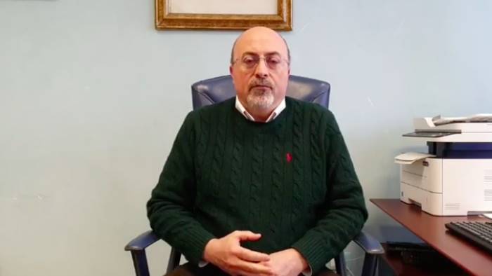 coronavirus i sindaci fanno rete anche angri vuole i soldati