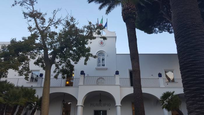 anacapri rafforzati i controlli sulle merci in entrata