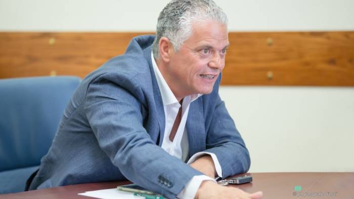 torre del greco l assessore a de luca dateci il farmaco