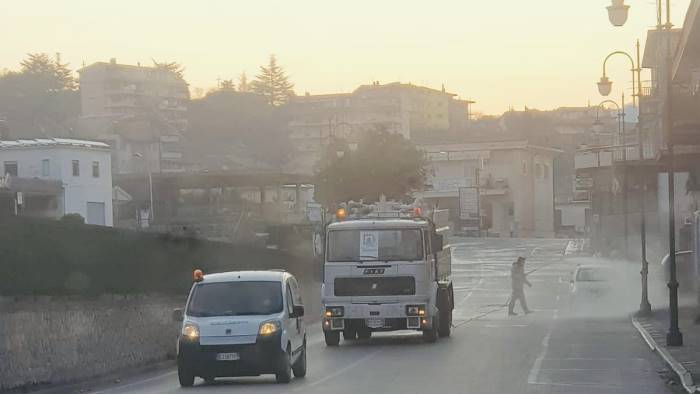 covid 19 pro loco ad pontem iniziata la disinfezione