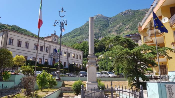 a mercogliano la festa dell albero in diretta facebook
