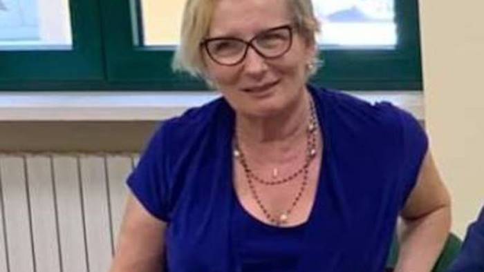 a sant agata stretta sulle aperture e orari dei negozi