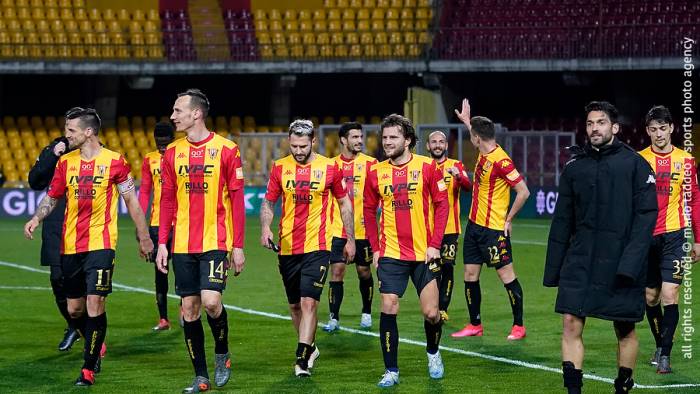 il benevento liquida il pescara guarda le foto