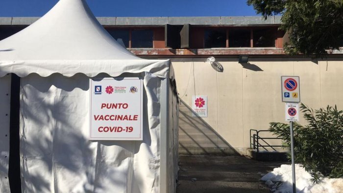 vaccini proteste per i ritardi della sede di montefalcione
