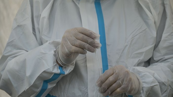 telese citta un anno di covid grazie a medici e sanitari