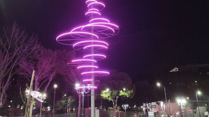 giornata dei disturbi alimentari saturno si tinge di lilla