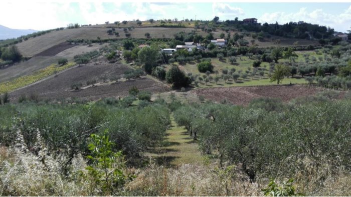 una condotta irrigua in una galleria lunga 1 5 km in irpinia