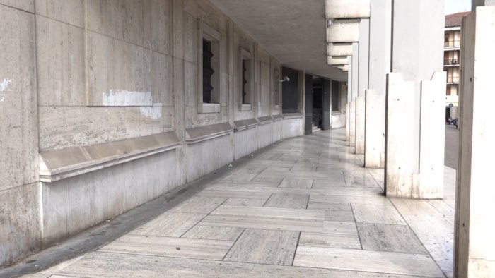 stipendi gonfiati all asl caso archiviato per il dirigente