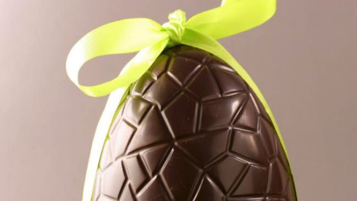 sant angelo dei lombardi un uovo di pasqua ai bambini