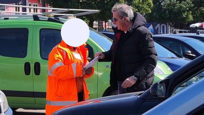 si finge una volontaria e chiede aiuti per il popolo ucraino sventata truffa