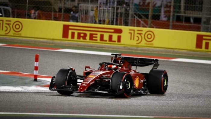 doppietta ferrari in bahrain leclerc vince davanti a sainz