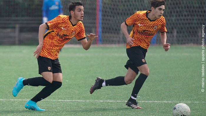 under 17 il benevento sfida l ascoli potrebbe gia arrivare la qualificazione