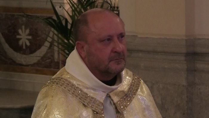 padre enzo vivere la nostra vita come se fosse l ultimo giorno