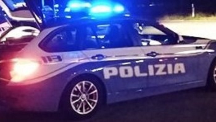 commando intercettato e messo in fuga dalla polstrada di grottaminarda