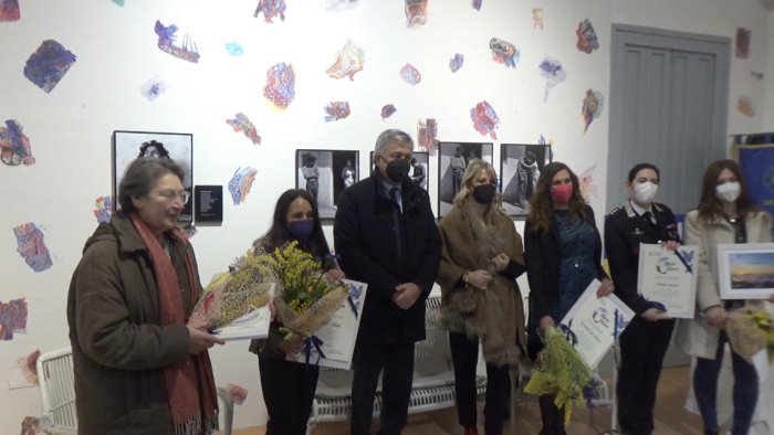 storie di donne a castellabate consegnati importanti riconoscimenti