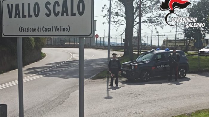 non rispondeva al telefono i carabinieri salvano 73enne colto da malore in casa