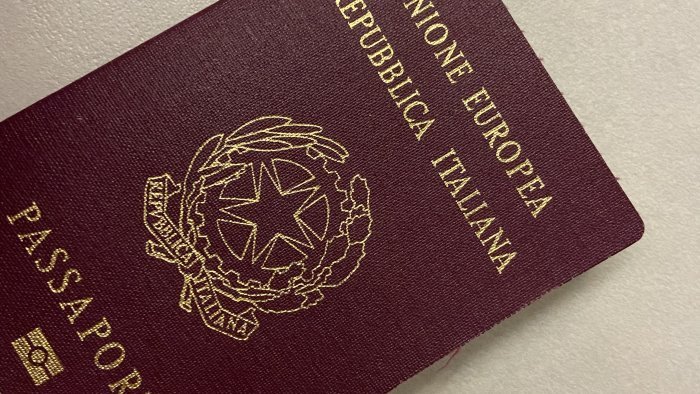 nuovo open day dell ufficio passaporti a salerno