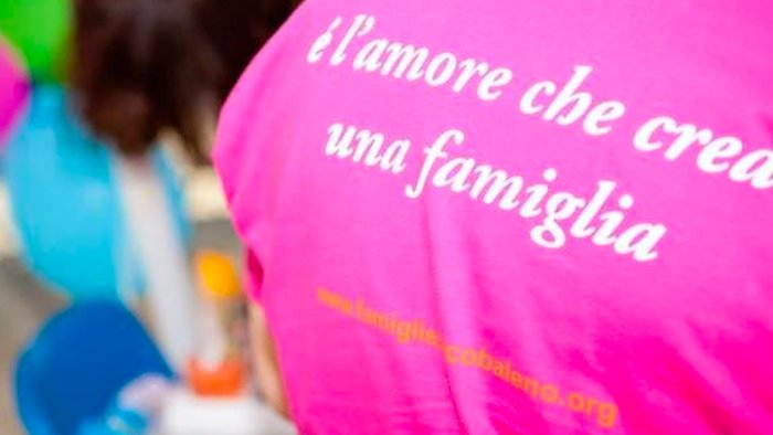 famiglie arcobaleno i sindaci disobbediscono agiamo nell interesse dei minori