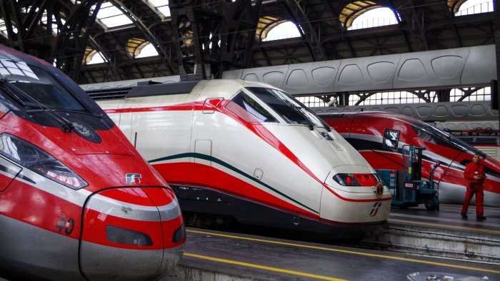 alta velocita salerno reggio calabria in parlamento i dubbi sul tracciato