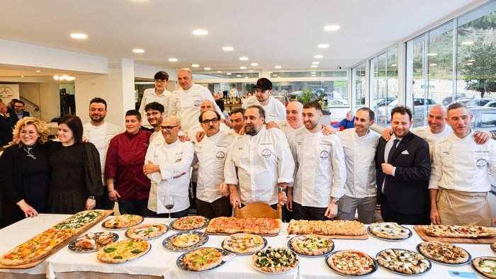 tramonti si conferma capitale della pizza successo per pizzacademy