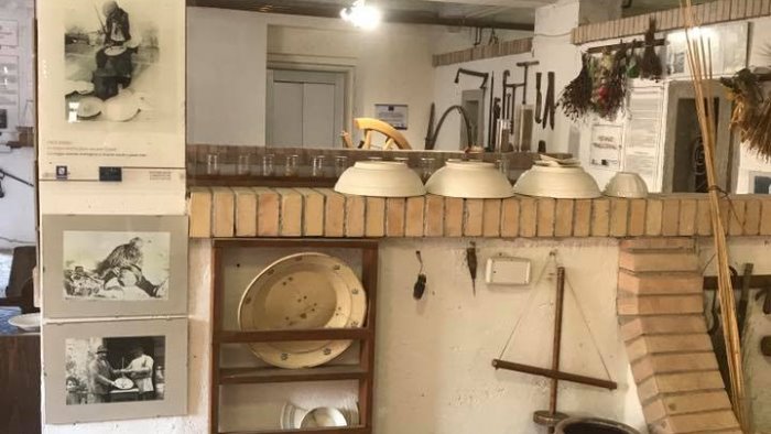 aquilonia piantedosi inaugura fondo de matteo al museo etnografico