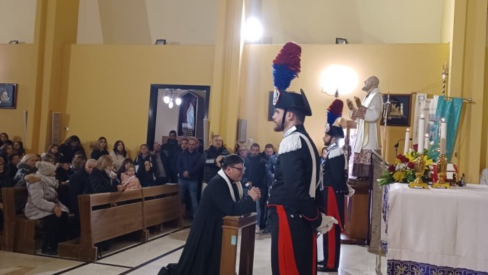 le reliquie di san pio a melito irpino e il giorno della fiaccolata in paese