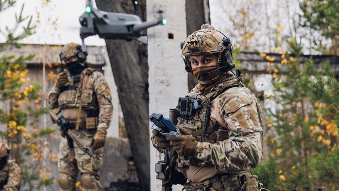 attentato a mosca 40 morti e centinaia di feriti l isis rivendica l attacco