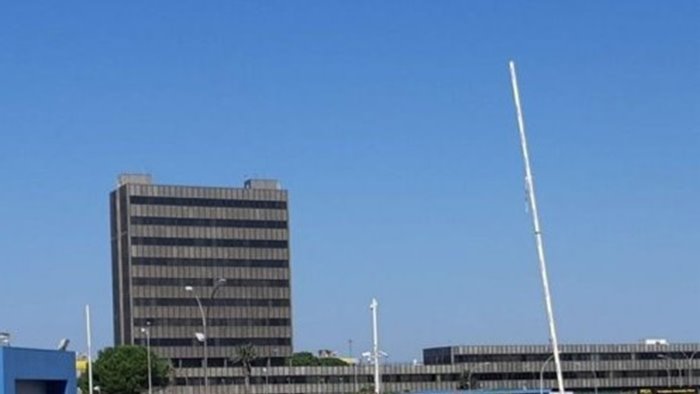 stellantis 360 esuberi a pomigliano l allarme di fiom cgil napoli