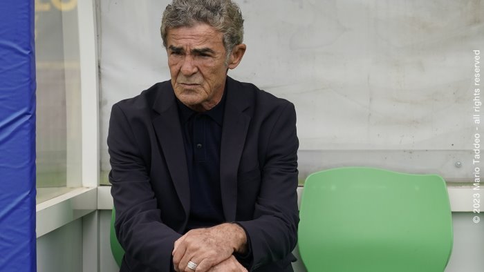 allenatore dietrofront torna auteri