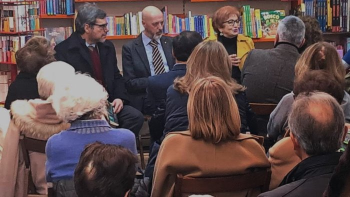 avellino donne e rinascimento tra magie e strege