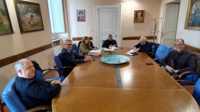 provincia nuovo corso forza italia all opposizione