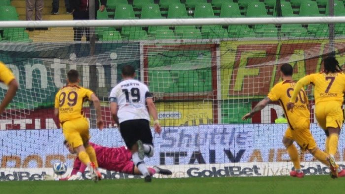 salernitana maledizione rigori gia tre errori in stagione c e un precedente