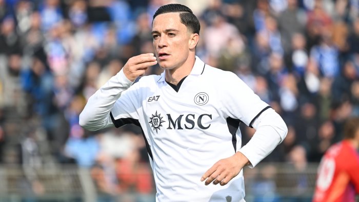 raspadori di lorenzo e politano verso una maglia da titolare con l italia