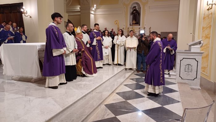 nico santosuosso diacono esulta anche grottaminarda