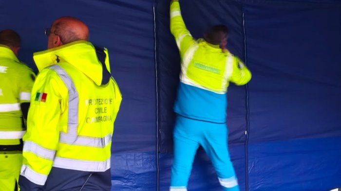 campi flegrei movimento delle misericordie in piena attivita