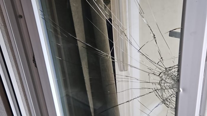 ondata di furti nella zona dell aeroporto di salerno l appello dei residenti