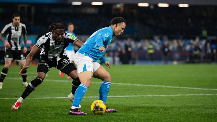 anche okafor si candida per una maglia contro il suo ex milan