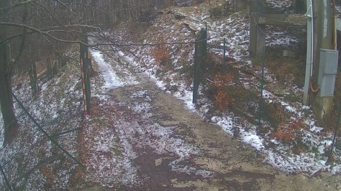 torna il freddo grandine e qualche fiocco di neve a montevergine