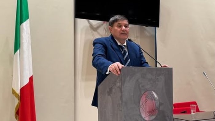 alta volocita napoli bari corrado giardina caserta estromessa