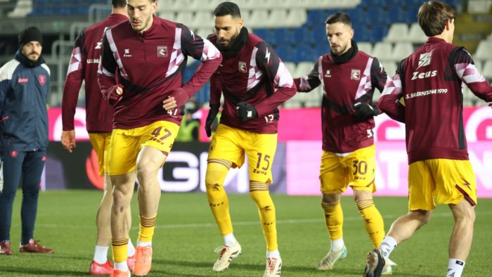 salernitana corsa salvezza in salita breda spera in locho pronto ruggeri